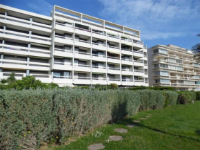 Studio rénové climatisé avec parking privé à Canet-Plage - FR-1-750-37